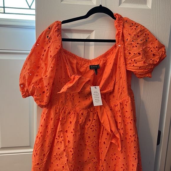 SOLD OUT ONLINE PRICE FIRM ELOQUII Eyelet Tie Front Maxi Dress - Picture 5 of 11